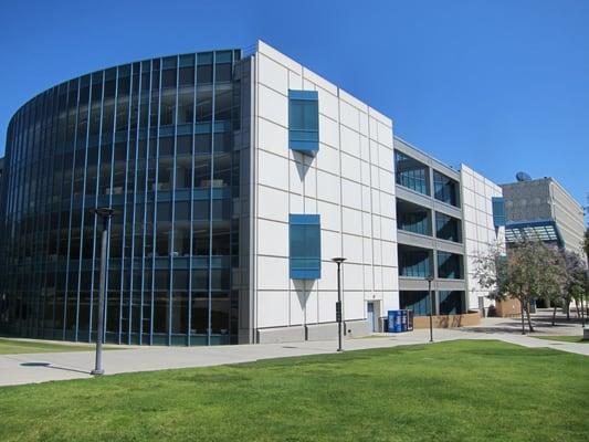 The Cal State Fullerton Library aka Pollack Library.