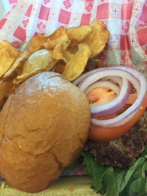 Hamburger with home made potato chips