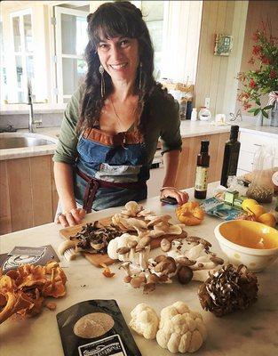 Chef Shoshana's cooking workshop series on Healthy Mindful Eating: Wild Fungi and Wild Seaweed Recipes for Daily Nutrients