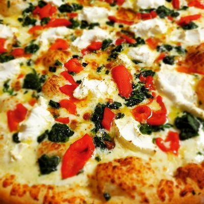 Garlic Roasted Red Pepper, Spinach, Ricotta