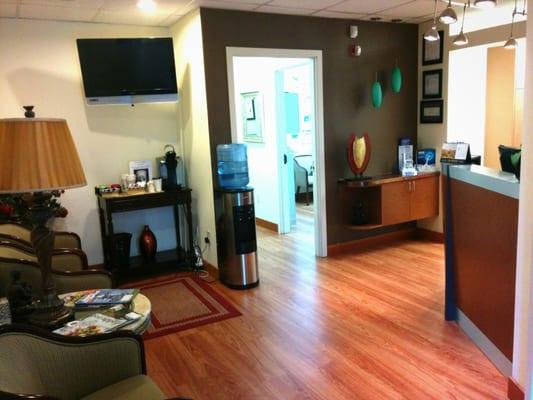 Front Lobby offers an assortment of coffee and teas,  spring water and WiFi or cable TV for your enjoyment.