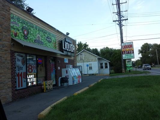 Lake Breeze Party Store