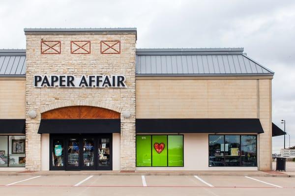 Plano Location Store Front