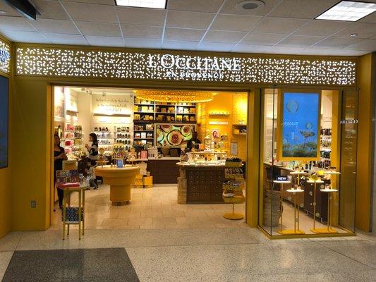 The Galleria - L'Occitane