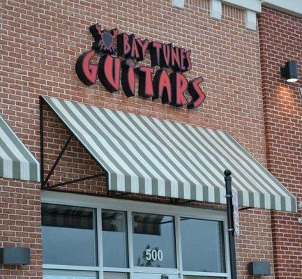 Bay Tunes Guitars storefront