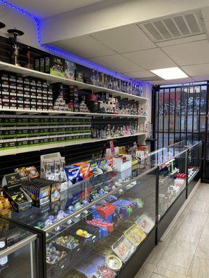 VNV Smoke Shop