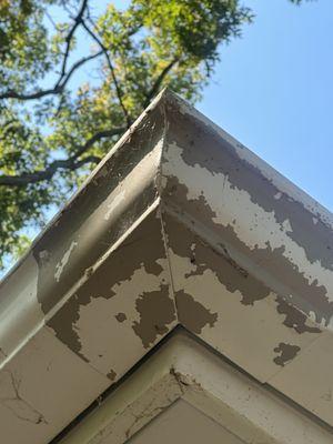 Rainbow Seamless Gutters