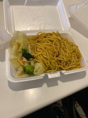 Veggies with noodles