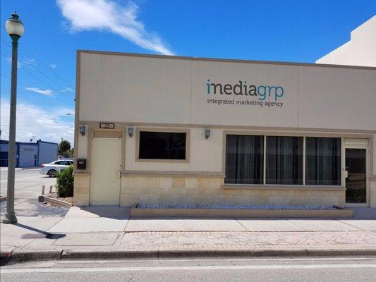 iMedia Grp office building 29 S. Dixie Hwy, Lake Worth, FL 33460