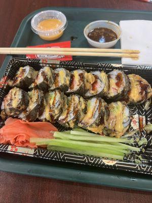 Avacado, tuna and crab deep fried sushi...