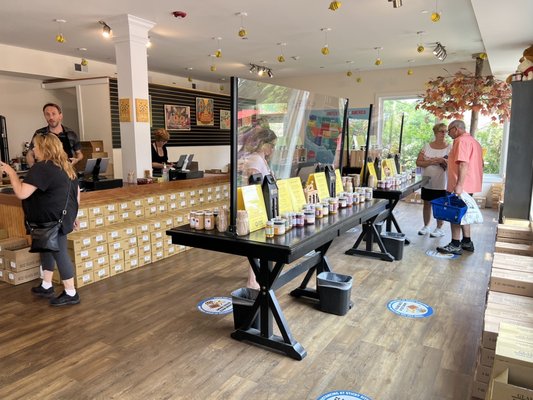 Honey tasting room