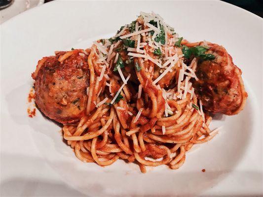 Build your own meatballs: spaghetti and beef meatballs w/ classic red marinara sauce 3/5- ~$17