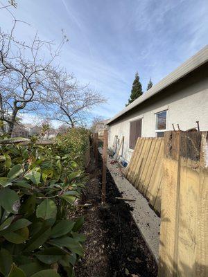 Fence repair process, posts installation