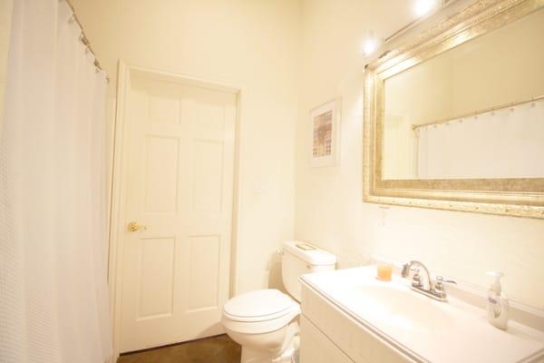 2nd Bathroom