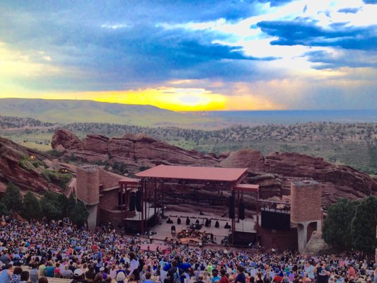 Just Minutes to Red Rocks