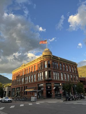 This is Ute Mountaineer from the street.  Amazing building to go with the amazing staff.