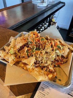 Egg Roll Nachos