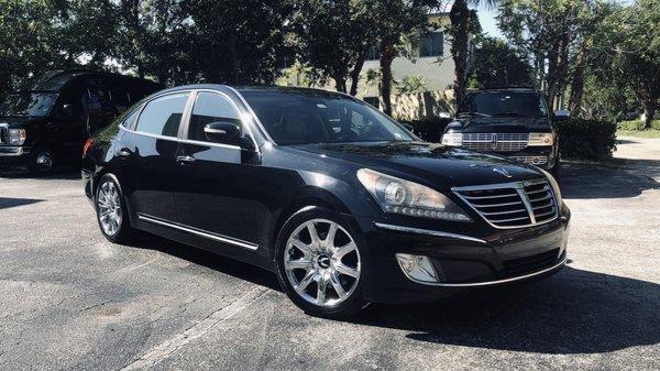 Hyundai Equus. Extremely spacious and luxurious sedan. Seats up to 4 passengers with a large enough cargo space for minimal luggage.