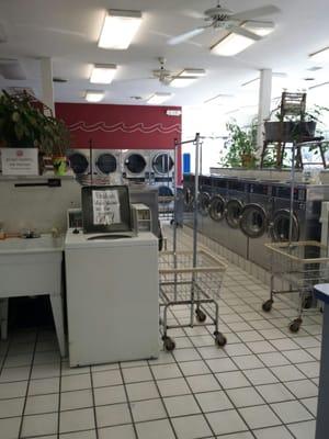 Wash-N-Shop Laundromat