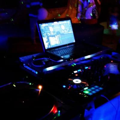 Wedding DJ Entertainment