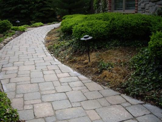 Sidewalk installed in Rochester home during September 2013