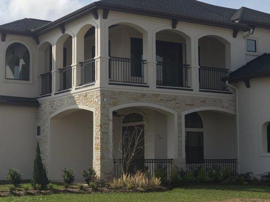 Residential Construction:  Ledgestone / Stacked Stone called Hill Country Ledge.  Home located in Towne Lake, Cypress TX.