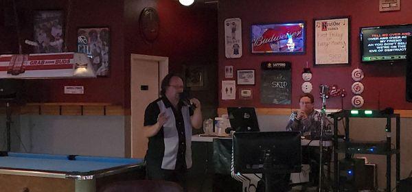 The Best place in Pahrump Nevada to Karaoke! Wish they had it more often.