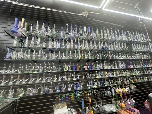 Best selections of bongs.