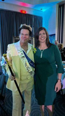 Our broker Steve Stovall was crowned King of Habitat for Humanity's inaugural Homecoming Gala.