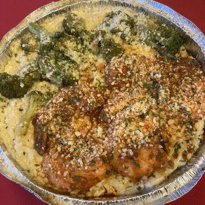 Shrimp and broccoli Alfredo