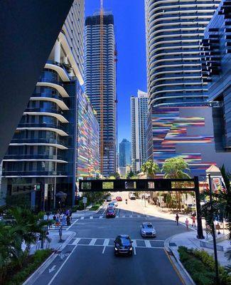 Brickell center town