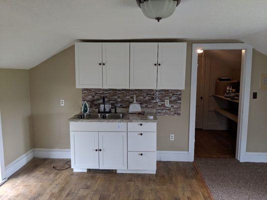 New cabinets countertop doors and paint