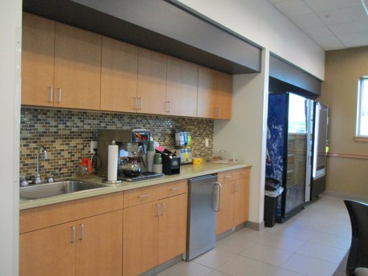 Our service lounge is stocked with sweet treats, coffee, tea and water for your convenience.