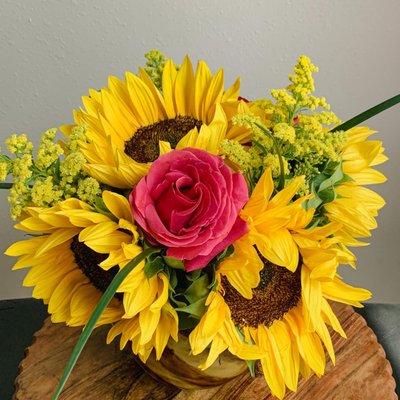 Customized Sunflower Arrangement For Mother's Day. Call Us Now To Make A Reservation (346) 241-1246