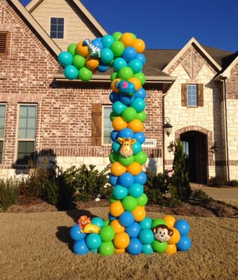 Balloon Yard Number 1 with jungle theme, 9ft tall