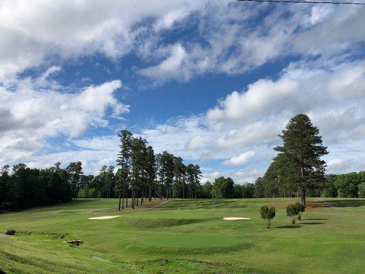 chipping and putting green