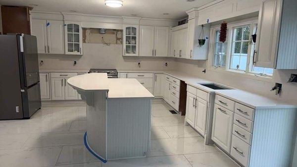 Full Kitchen Remodel From Floors to Counters and Backsplash
#before and after
#Indianapolisarea
#granitecounter
#remodelinghome