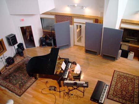 Main Room Surrounded by 5 Isolation Booths