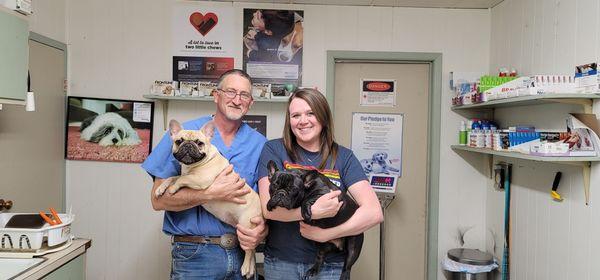 Doc Ronnie Steadman and Vet Tech Juli Campbell always take such good care of my Frenchies. Pictured here with my girls, Penny and Mellie.