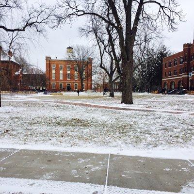 Old Main, a beautiful building at Knox College