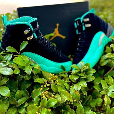 Jordan 12 Retro
Hyper Jade (GS)