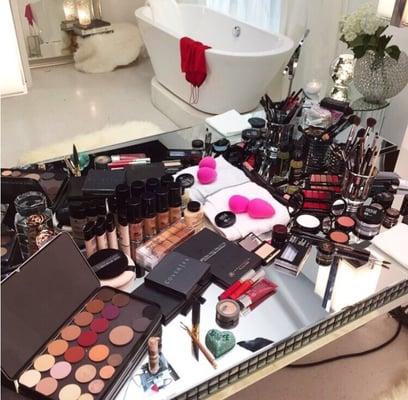 Have Your Makeup Done At Your Home Or Hotel