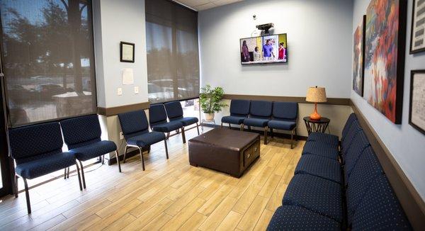 Parra Pediatrics Waiting area