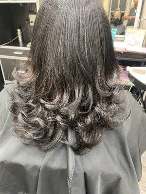 loose curls finger combed