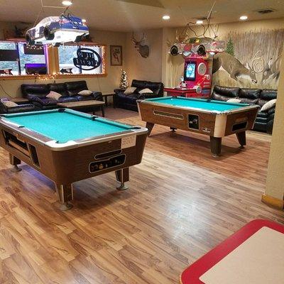 Relaxing game room