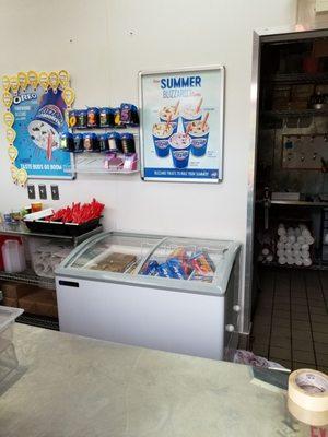 Counter area to pick up icecream.