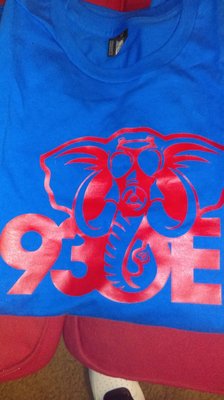 93oe clothing