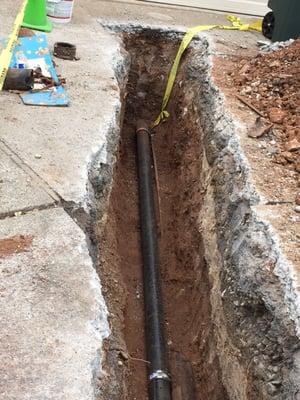 Replacing sewer line in Belmont