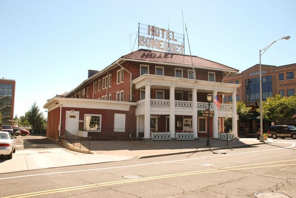 Somerset Hotel