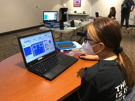 Bitsy game design with Long Beach Public Library at our annual summer Tech Girls Week event